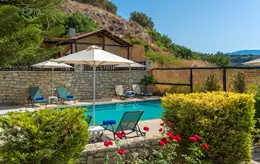 Amazing Villas In Crete Villa Argiris Garden Swimming Pool