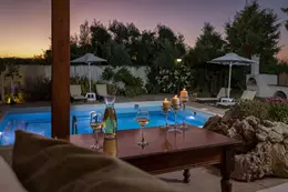 Amazing Villas In Crete Villa Citrus The Dusk At The Pool