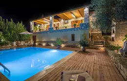 Amazing Villas In Crete Villa Myrrini Night3