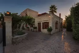 Amazing Villas In Crete Villa Asteri Main Entrance In  The Afternoon