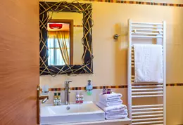 Amazing Villas In Crete Villa Citrus First Floor Bathroom